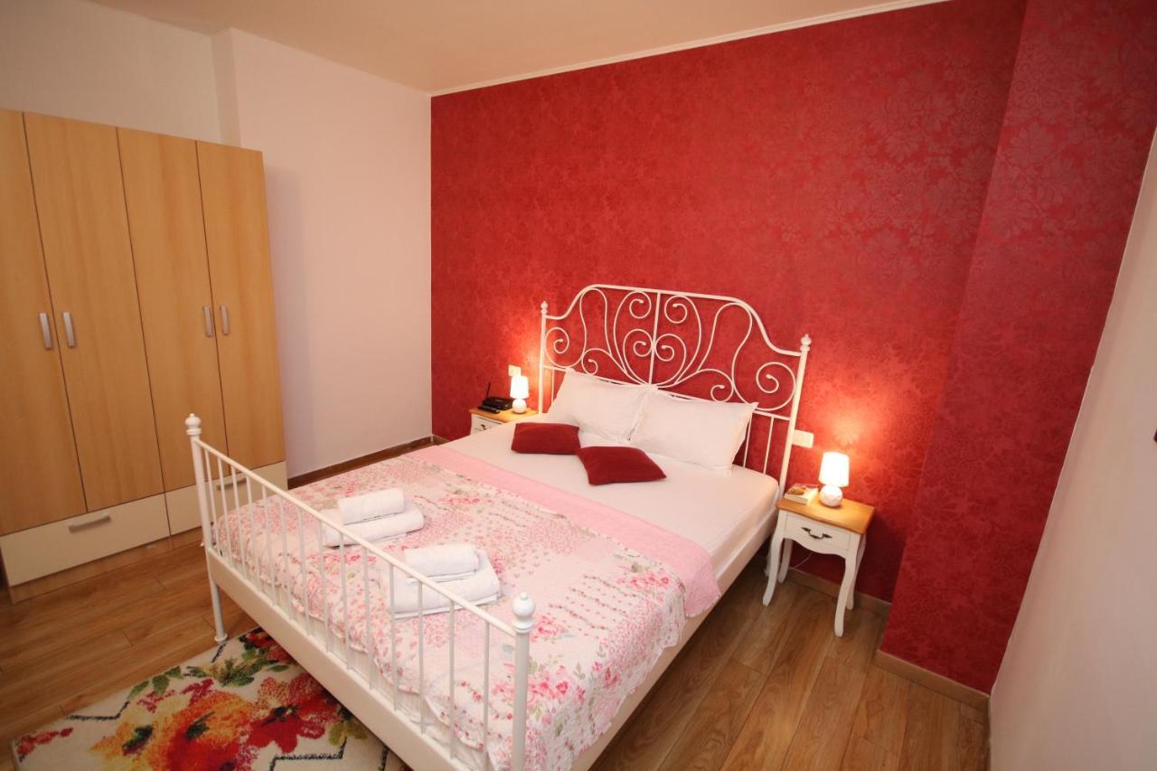 Flowers Apartments Timisoara Exterior photo