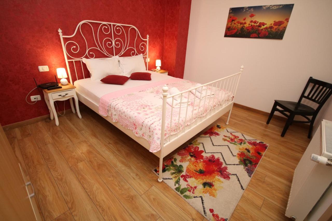Flowers Apartments Timisoara Exterior photo
